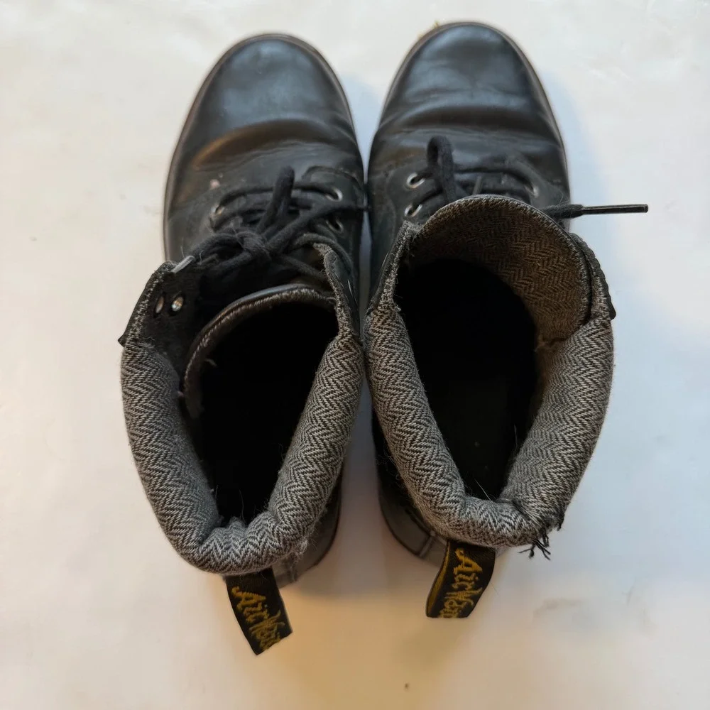 Dr. Martens Womens Padded Collar Boot Black Leather Herringbone Ankle Size 8r